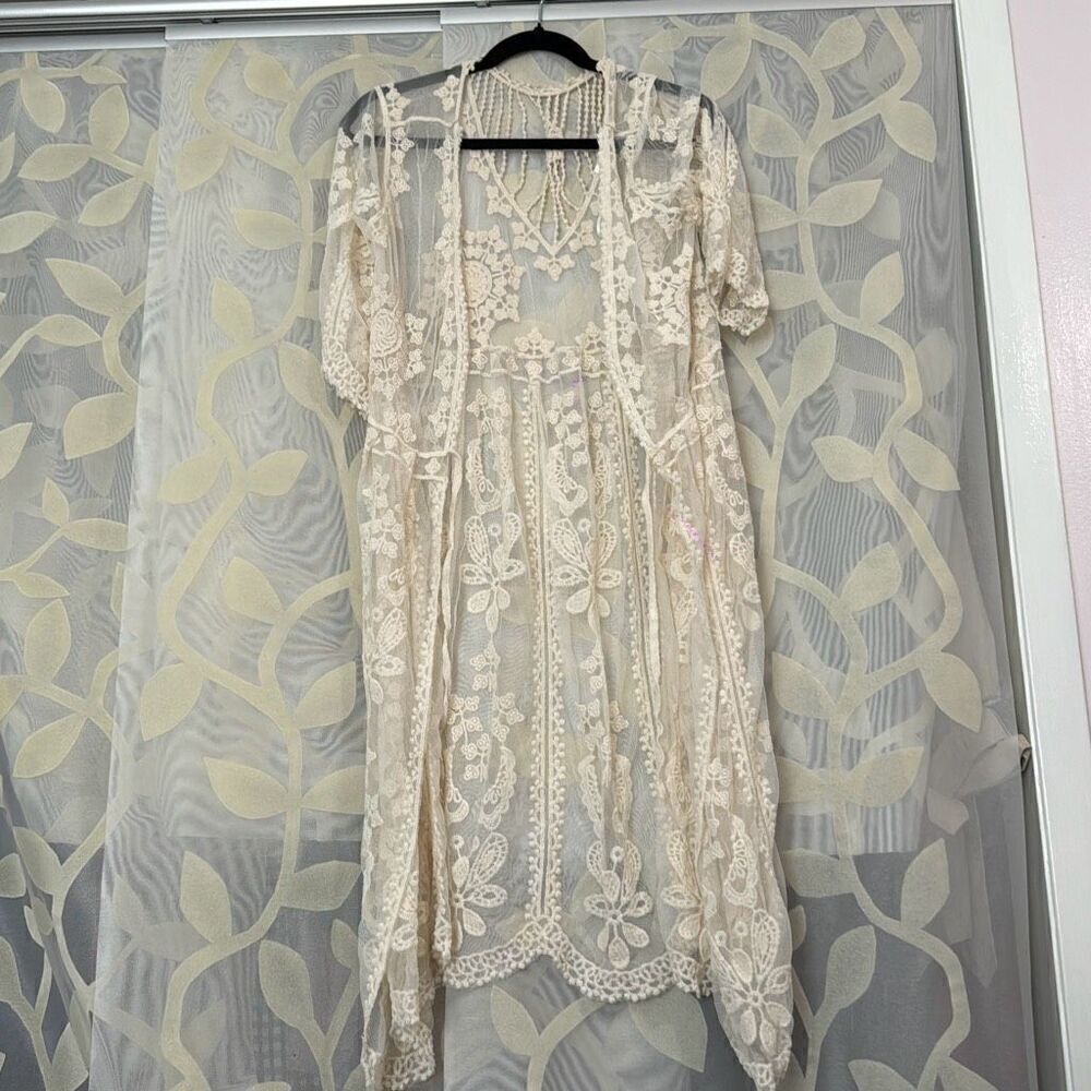 NWOT Stem and Vine lace floral‎ cardigan kimono size small